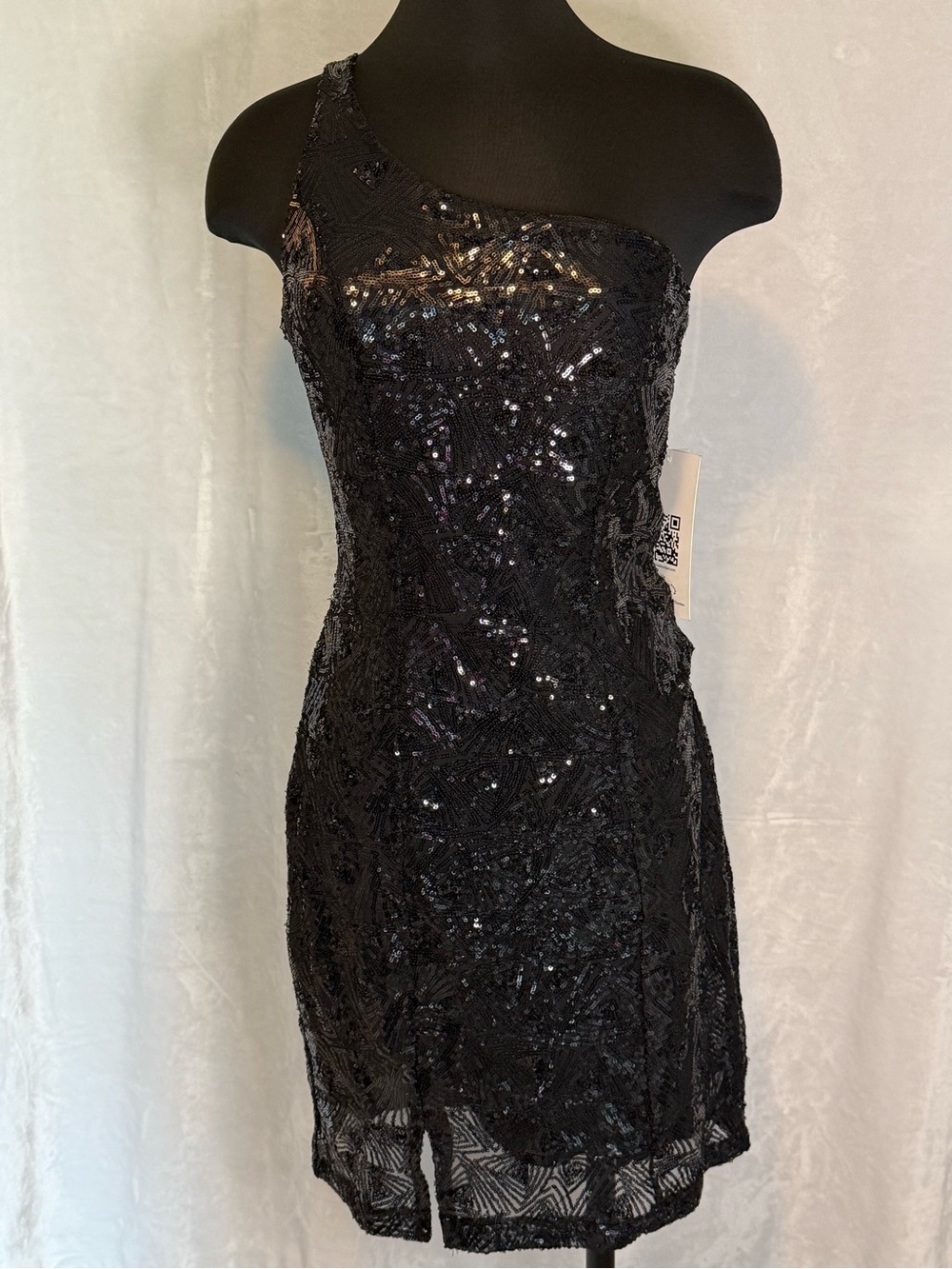 One-Shoulder Black Sequin Cocktail Dress